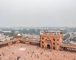 Uncovering Hidden Treasures: An Unforgettable Self-Guided Tour of Old Delhi